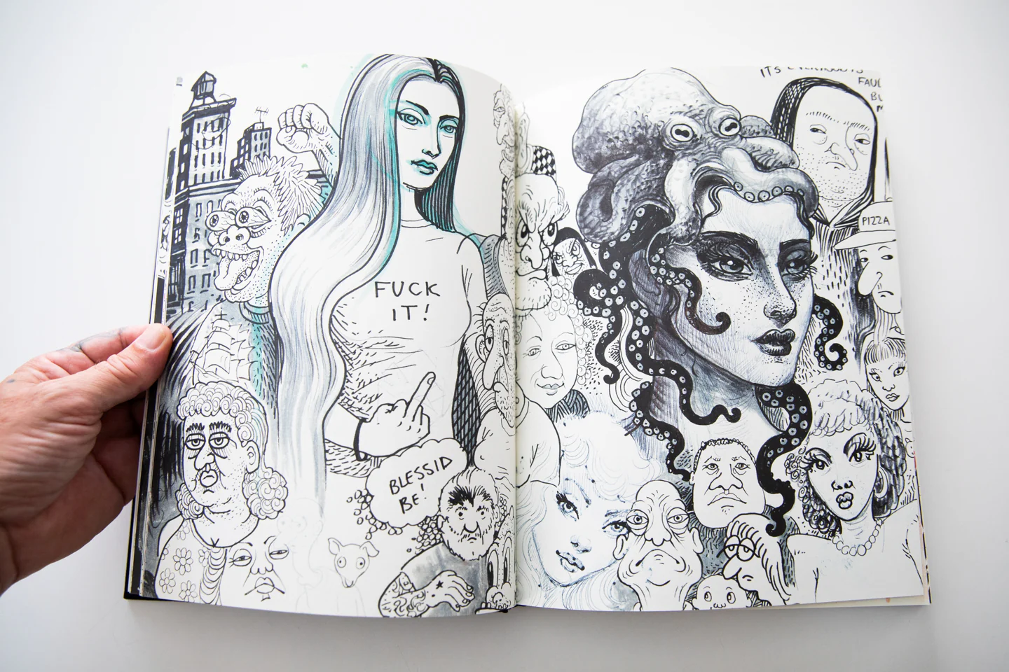 BLACK BOOK - Image 7