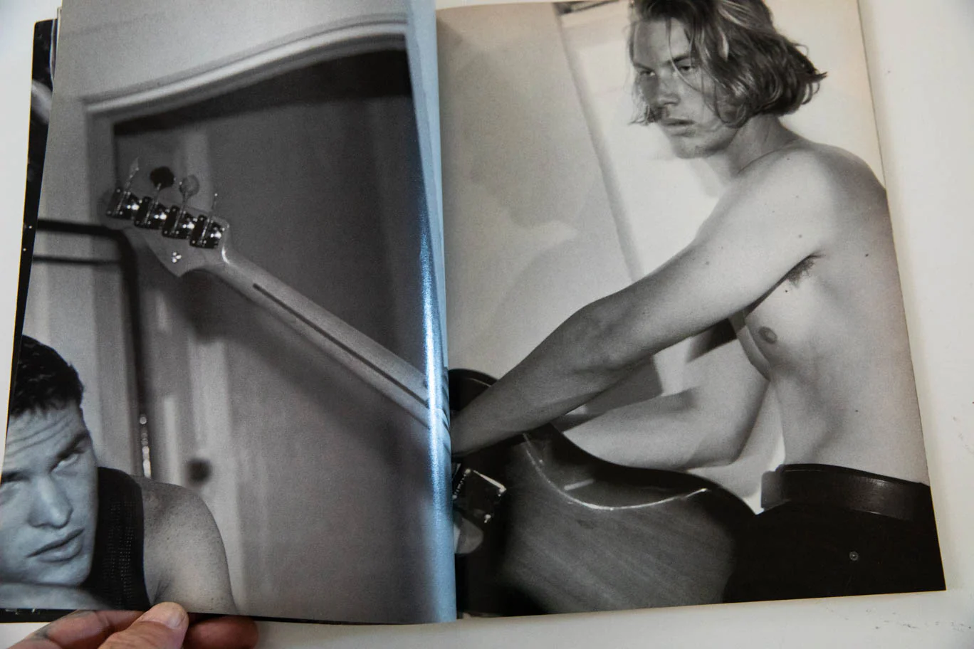 CALVIN KLIEN JEANS |  Supplement to Vanity Fair Magazine Oct. 1991 - Image 4