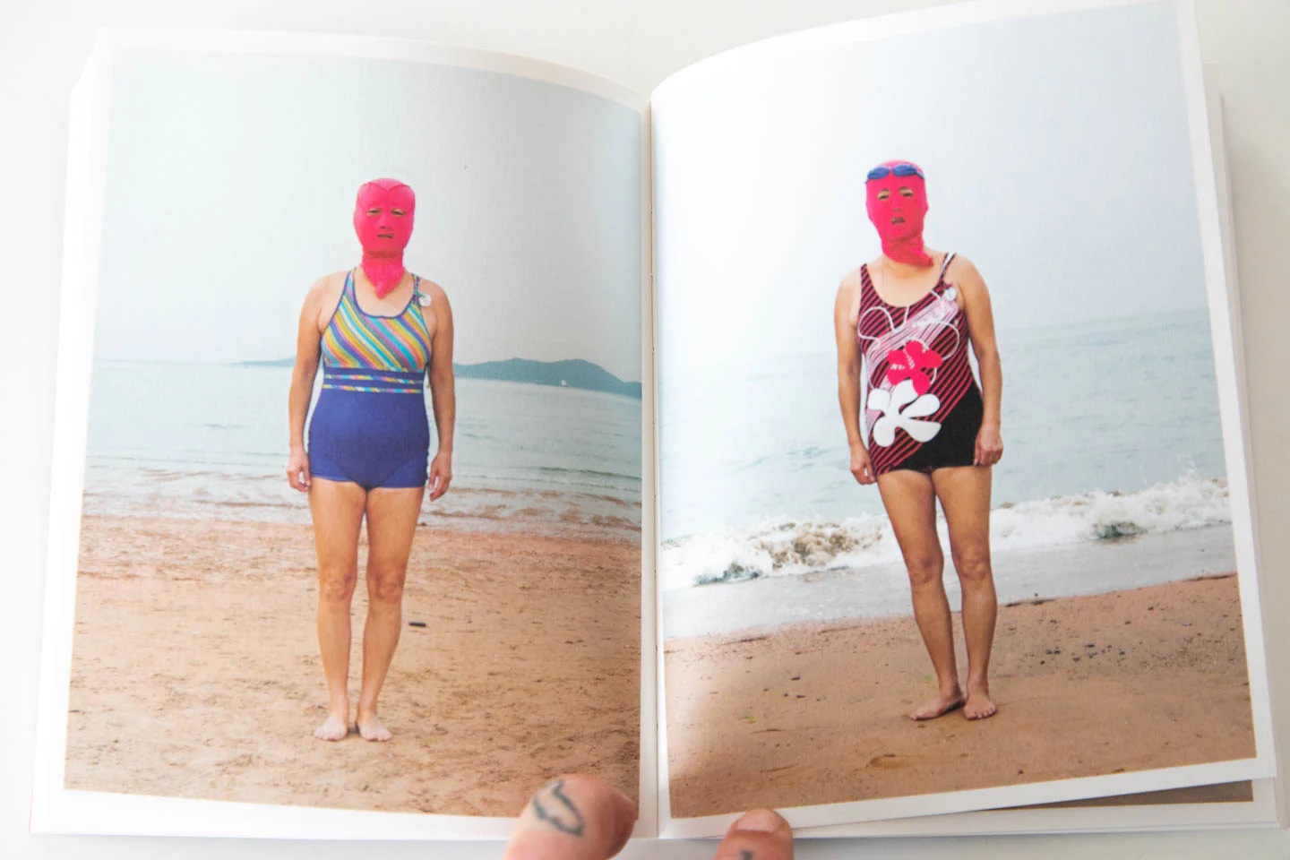 FACEKINI | Softcover - Image 6