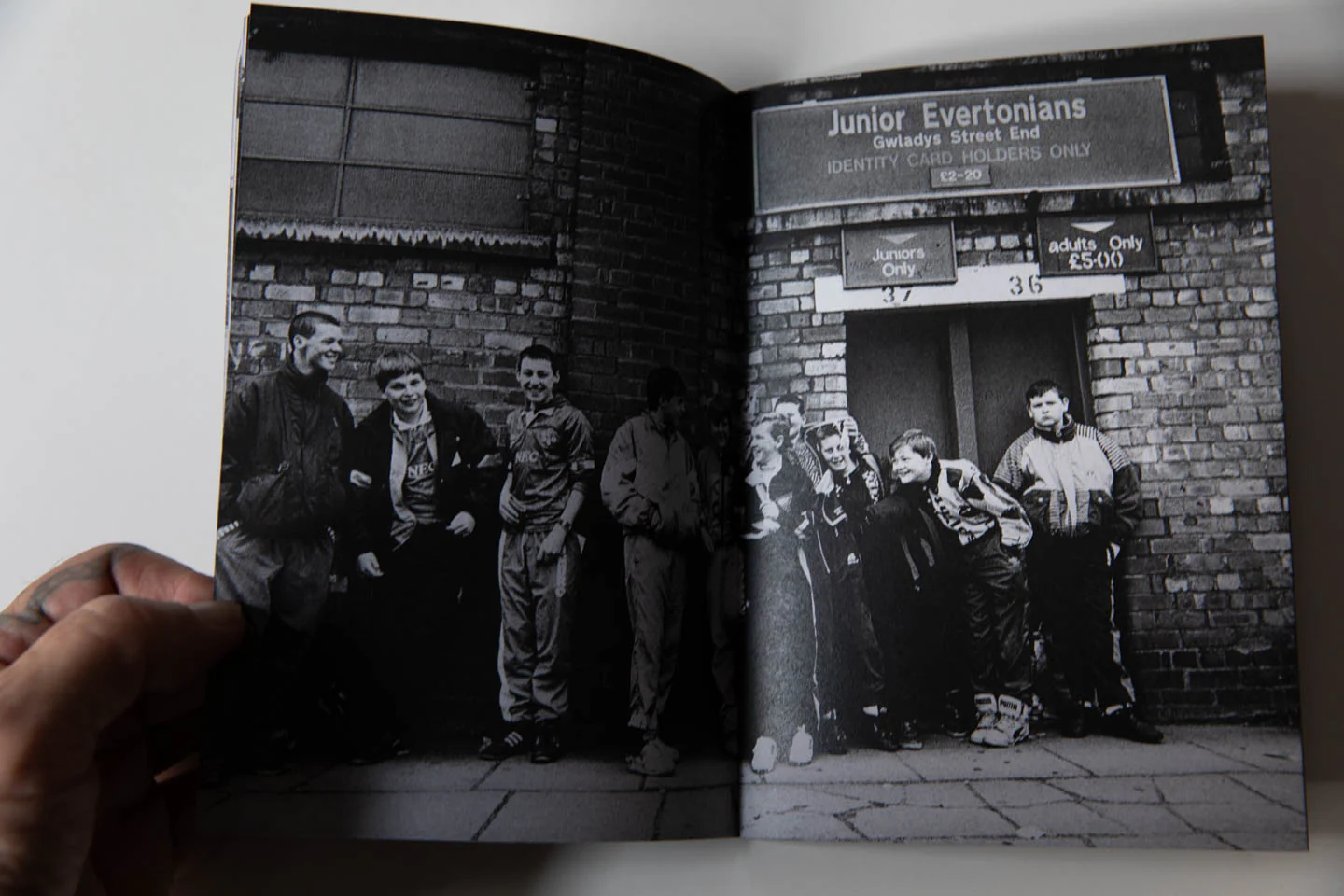 FOOTBALL FANS 1991 - Image 5