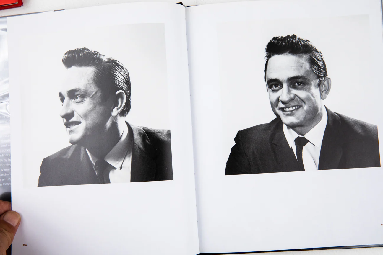 JOHNNY CASH | Photographs by Leigh Wiener - Image 3