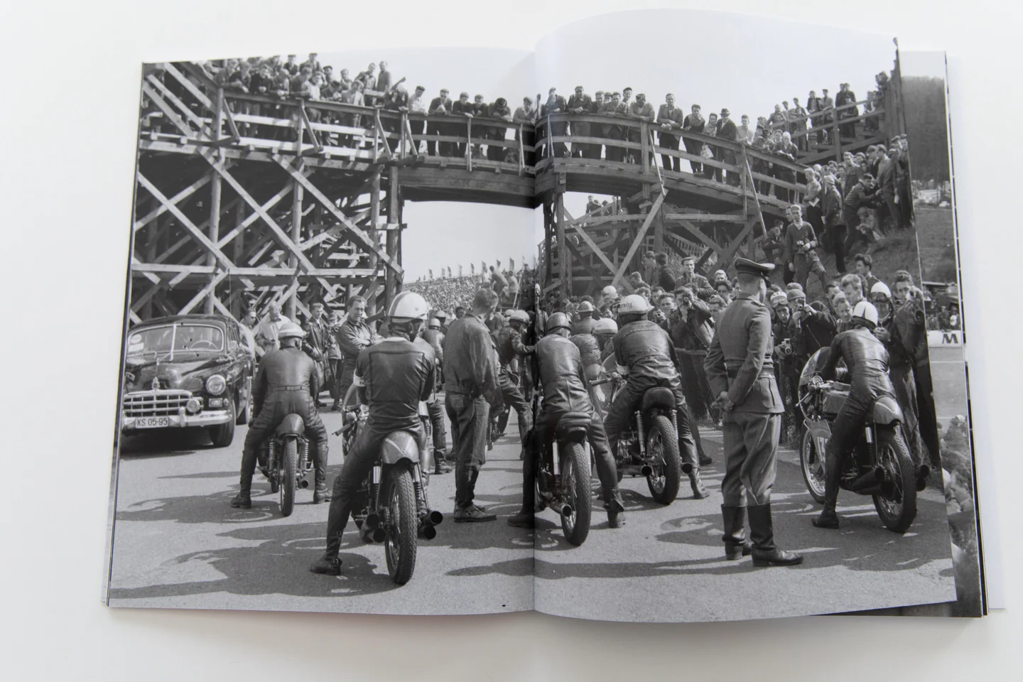 KARLHEINZ WEINBERGER Volume 2 | Sports - Image 7