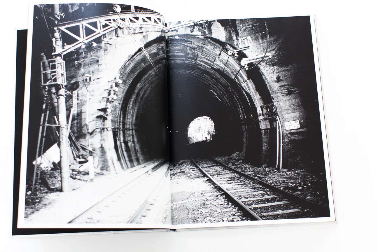 LIGHT AND SHADOW - Image 3