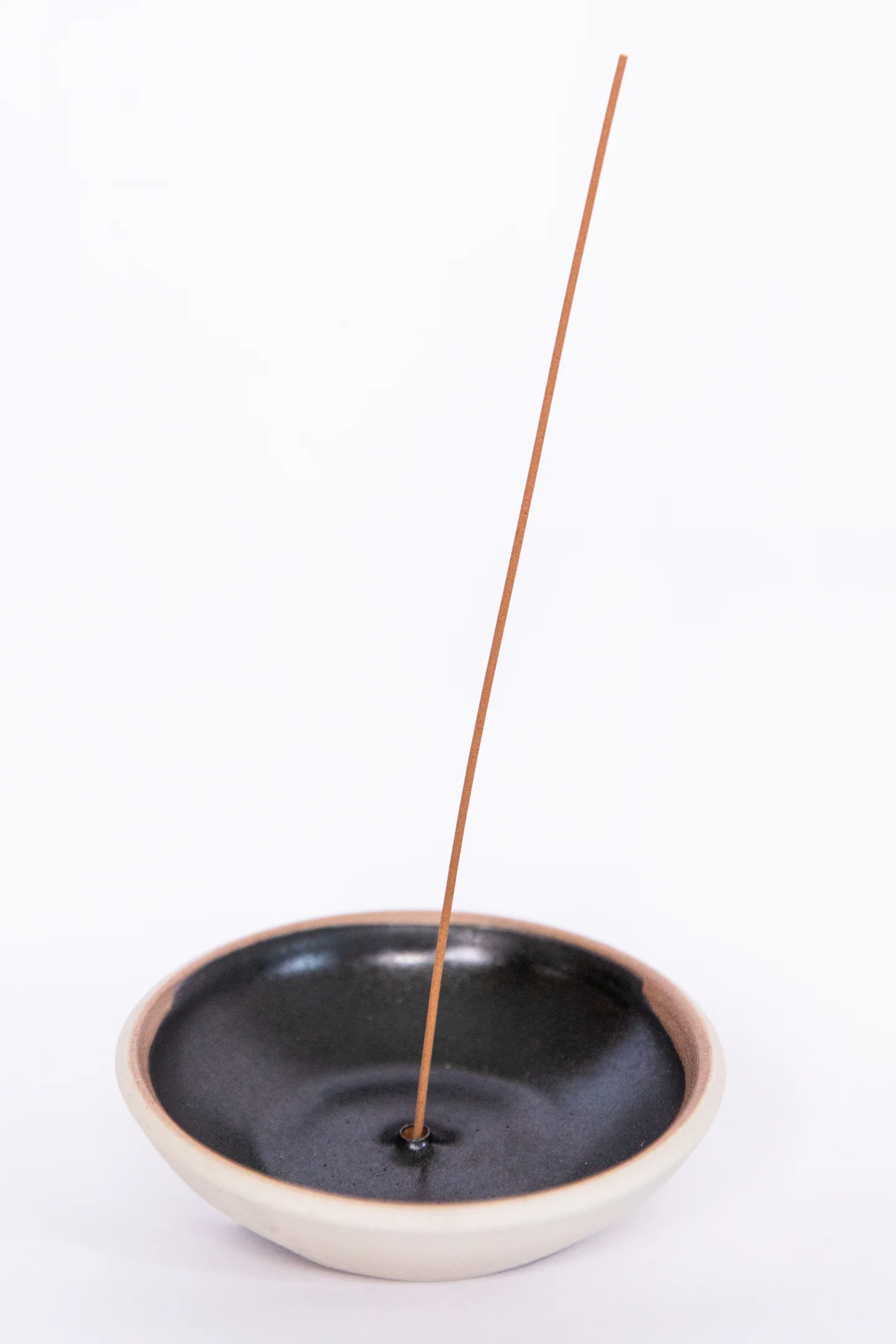 STONEWARE INCENSE HOLDER - Image 3