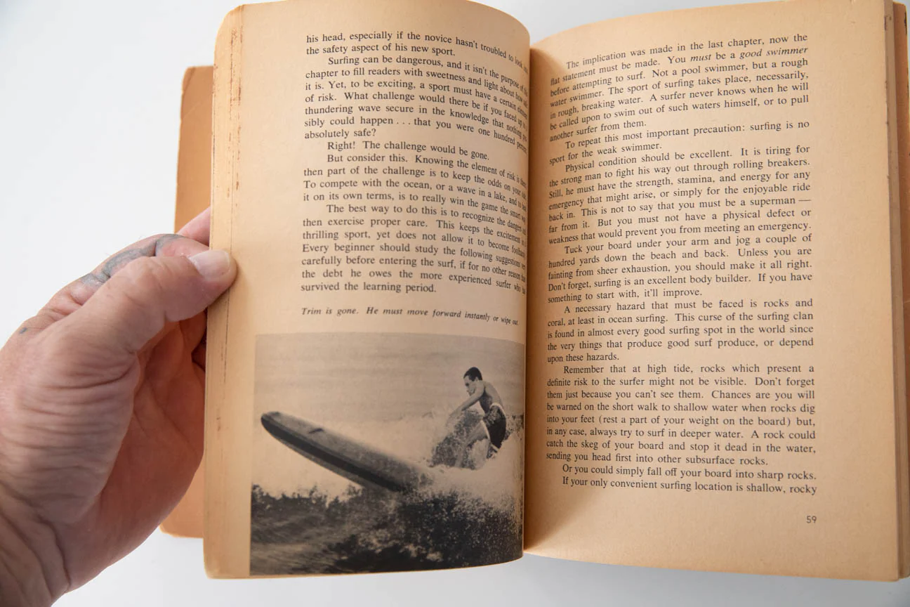 THE YOUNG SPORTSMAN'S GUIDE TO SURFING - Image 6